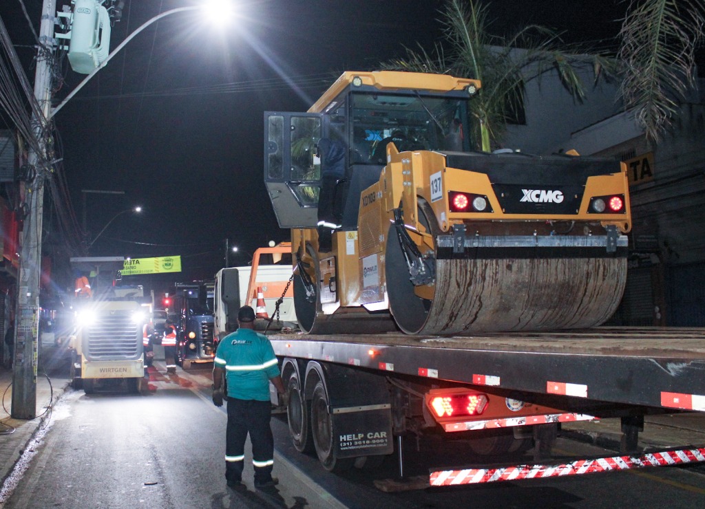 Asfalto Novo na Avenida Denise Cristina